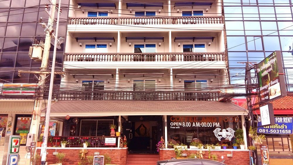 The Chillax Pattaya Hotel Buitenkant foto